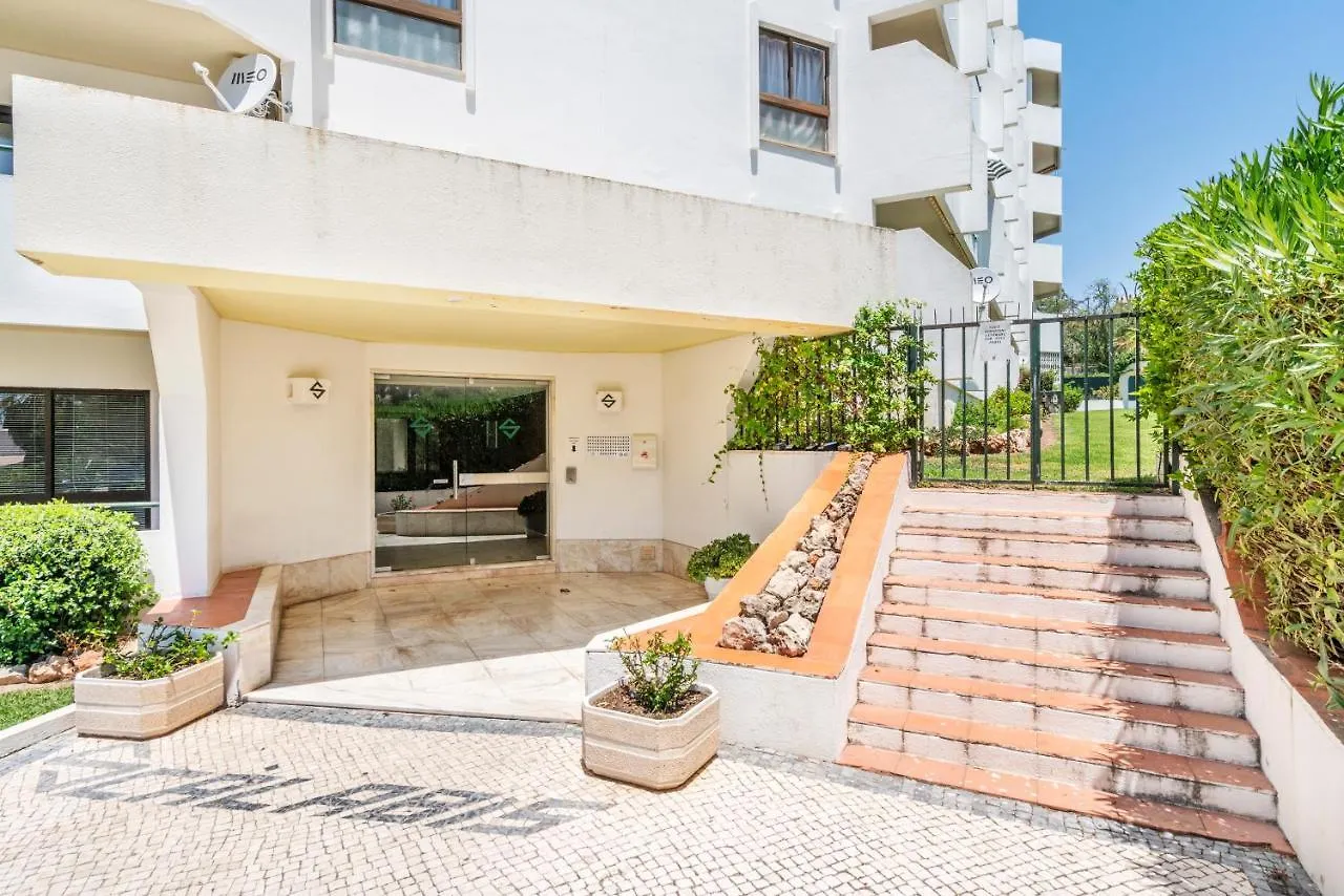 Lovely 1Bed Flat Short Walk To The Marina Vilamoura Quarteira Apartment